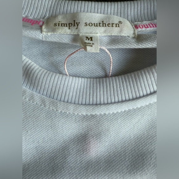 Simply Southern White and Gold Bride Sweatshirt With Pockets Size Medium - Picture 8 of 9